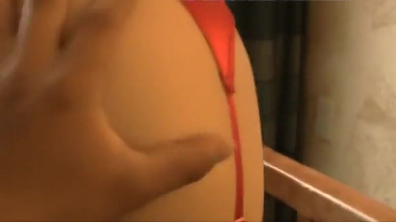 Nicole 03