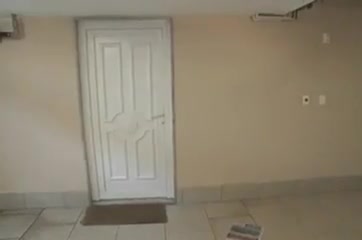 My neighbourg is a tranny
