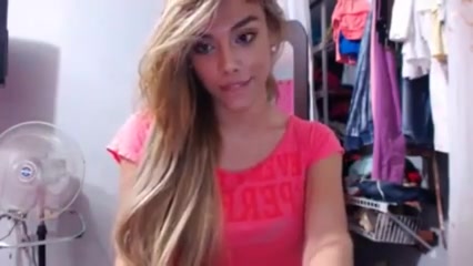 Kamilla - She-male Webcam
