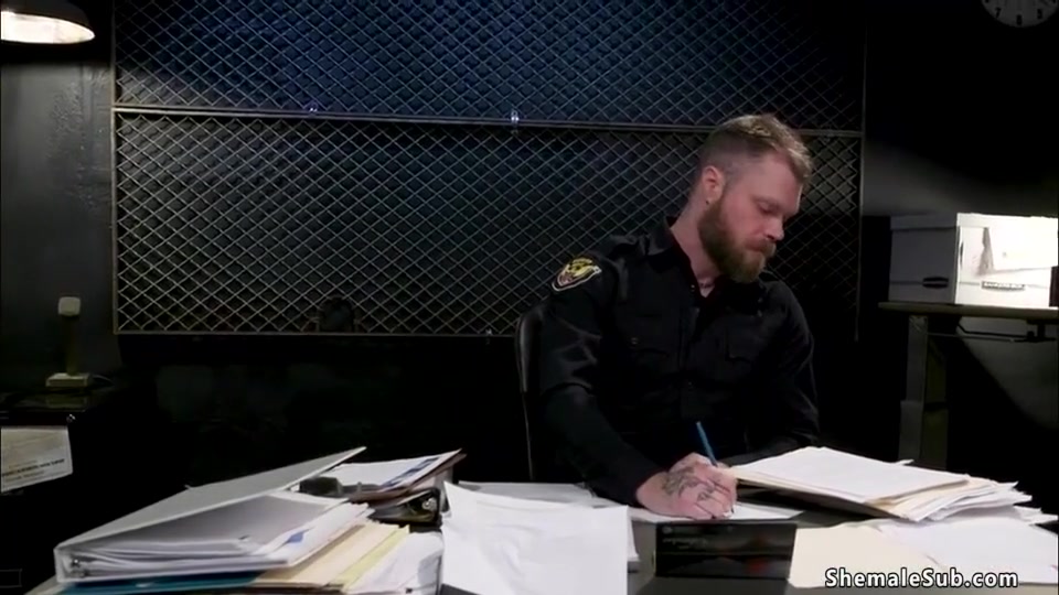 Shemale Detective Fucks Evidence Man - Dark Haired, Brad Knight And Melanie Brooks