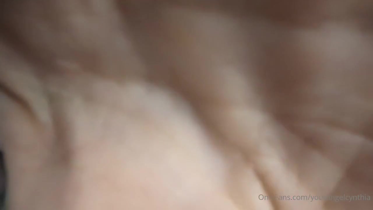 Shemale Tranny Enjoying Solo Masturbation