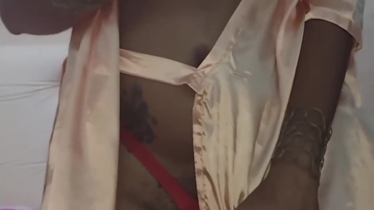 Bruna Angel In Safadinha De Vermelho 22 Min