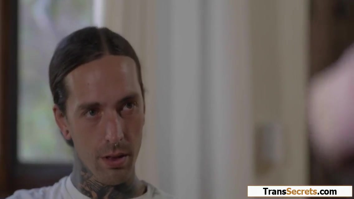 You Wanna See Your Shemale Stepsis Dick? 8 Min