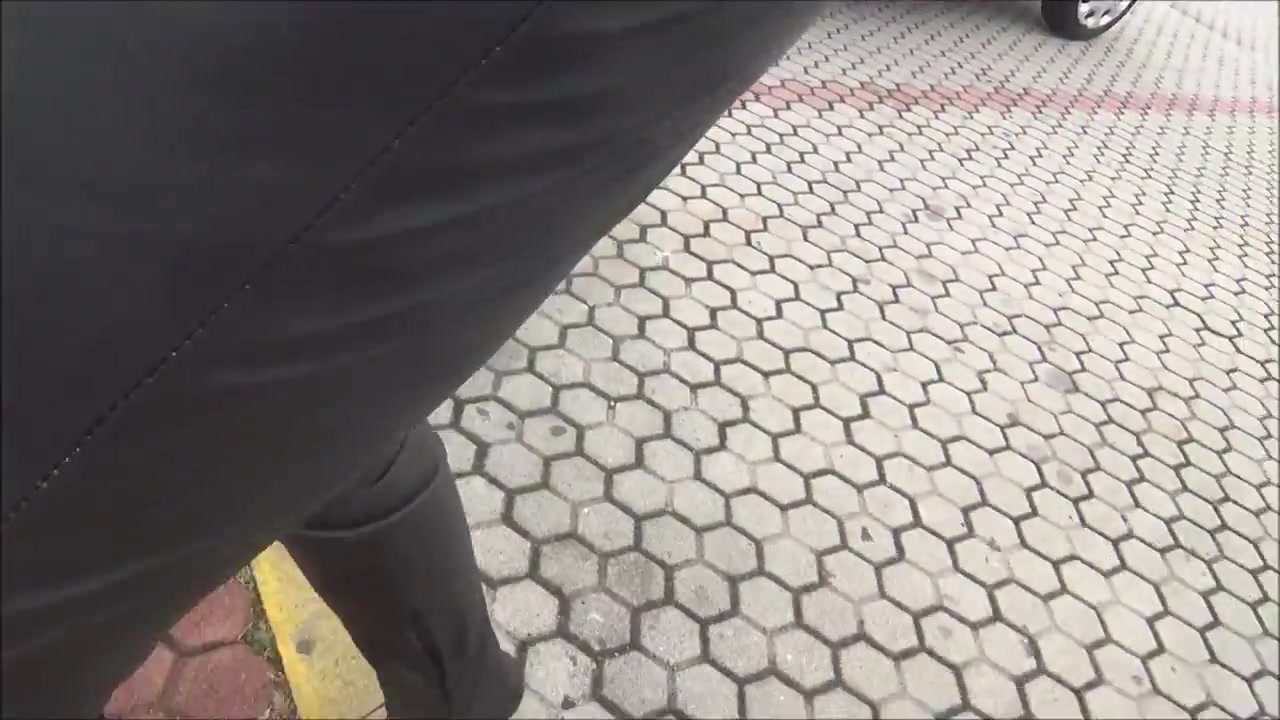 hot slut shopping in milano