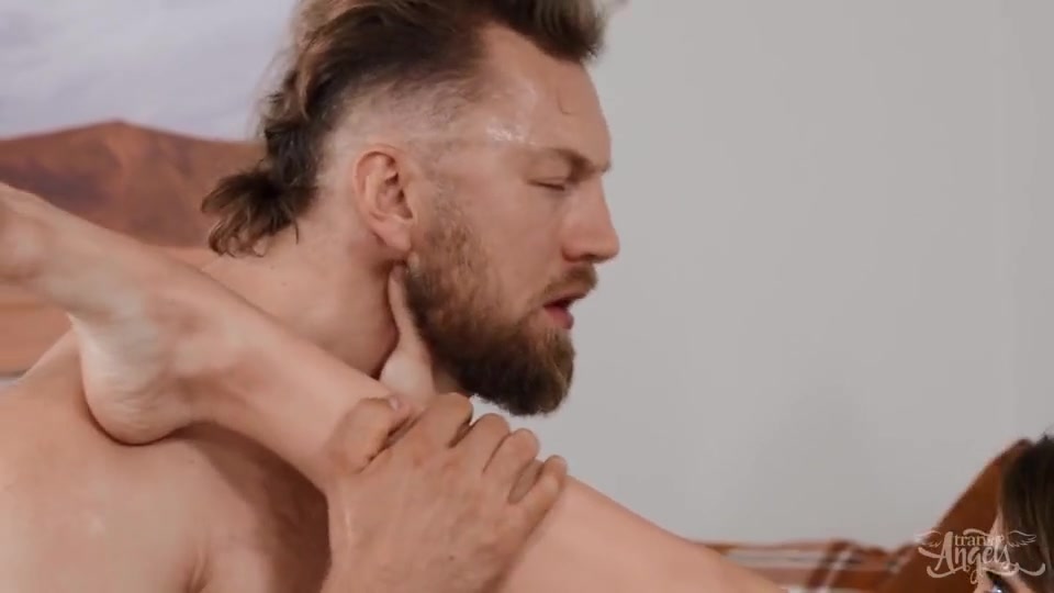 Skinny Tranny Crazy Porn Video