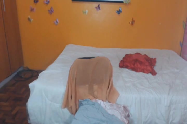 Beautiful Asian Tranny Pleasures Her Cock and Hole