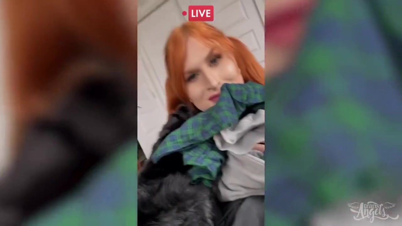 Redhead Horny Tranny Porn Story