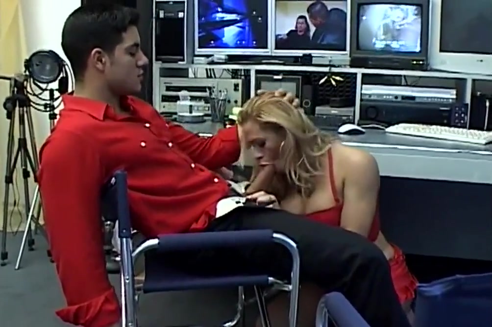 Fuckin A Blonde T-girl With A Wonderful Ass And A Very Big Hard Cock With The Best