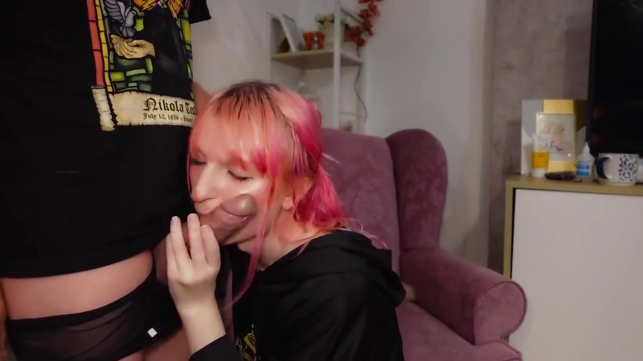 Cute Young Tgirl Sucks A Juicy Dick Xhcjpkp