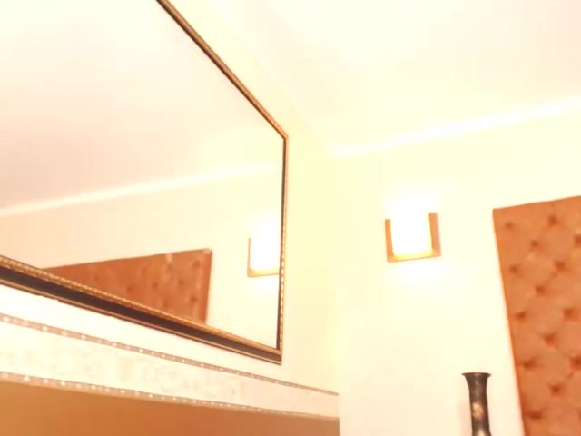 Hot Cumming Princess