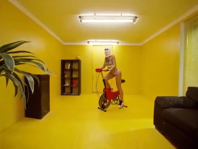 Pop is Porn ft Hot Shemale