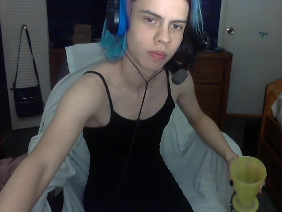 Tomkitty 2017-01-02 huge cmshow