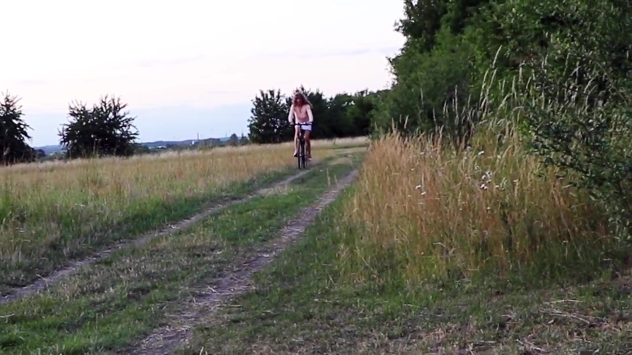 Summer Day In Hot Wanking Spanking Biking Cumshot