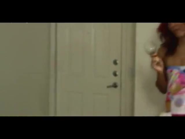 Blond TS pounds girl
