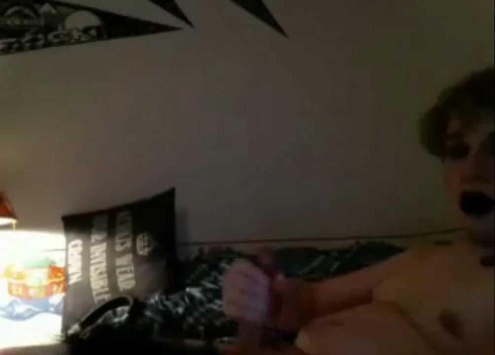 She cums