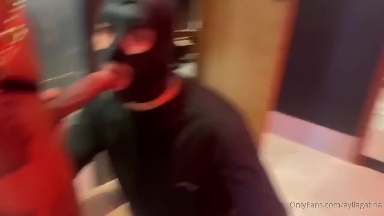Group Of Trannies Fuck Two Guys In A Hard Gangbang