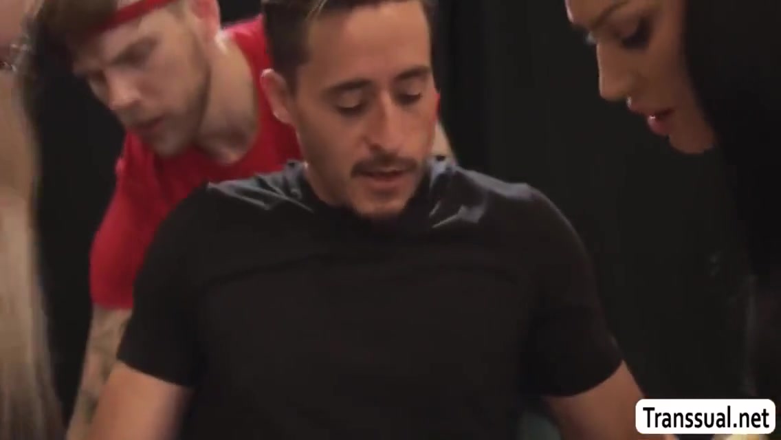 Intructor Caught Ts Dancer Fucking Fellow Dancer 10 Min