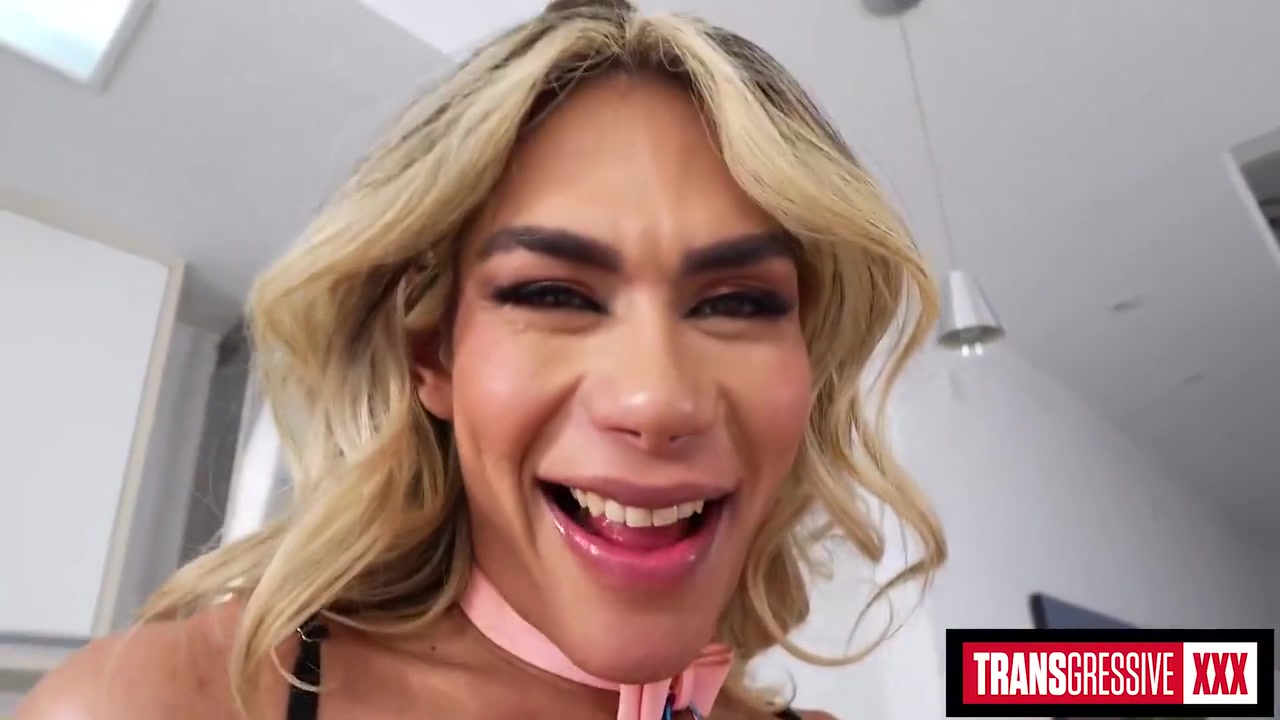 Busty Big Dick T-babes Bareback Anal