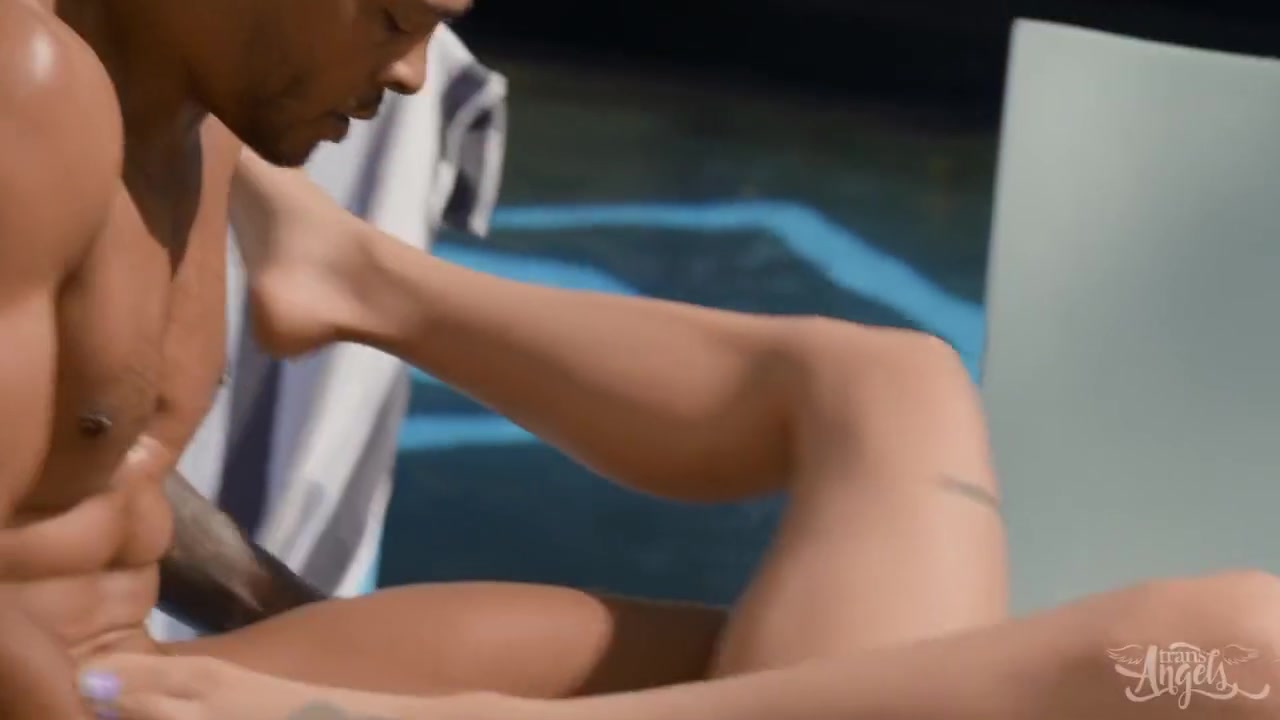 Randy Tranny Incredible Sex Video