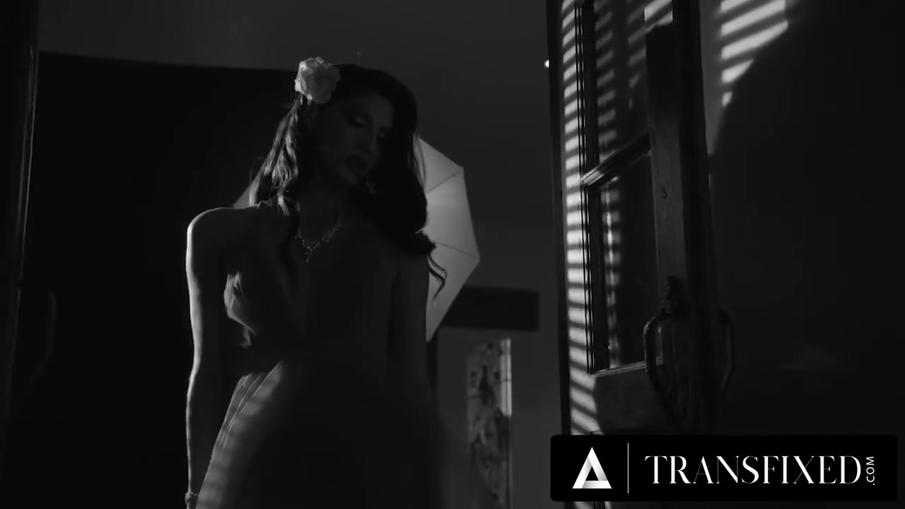 Model Rough Fucks With Zariah Aura