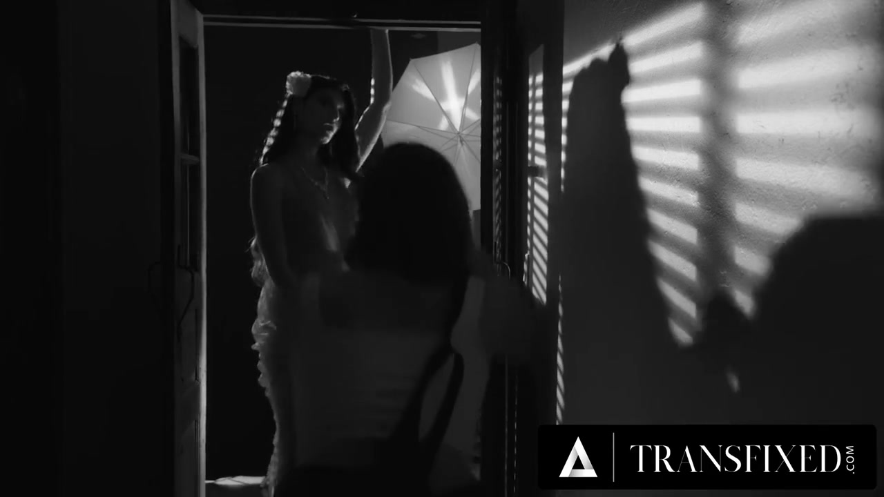 Model Rough Fucks With Zariah Aura
