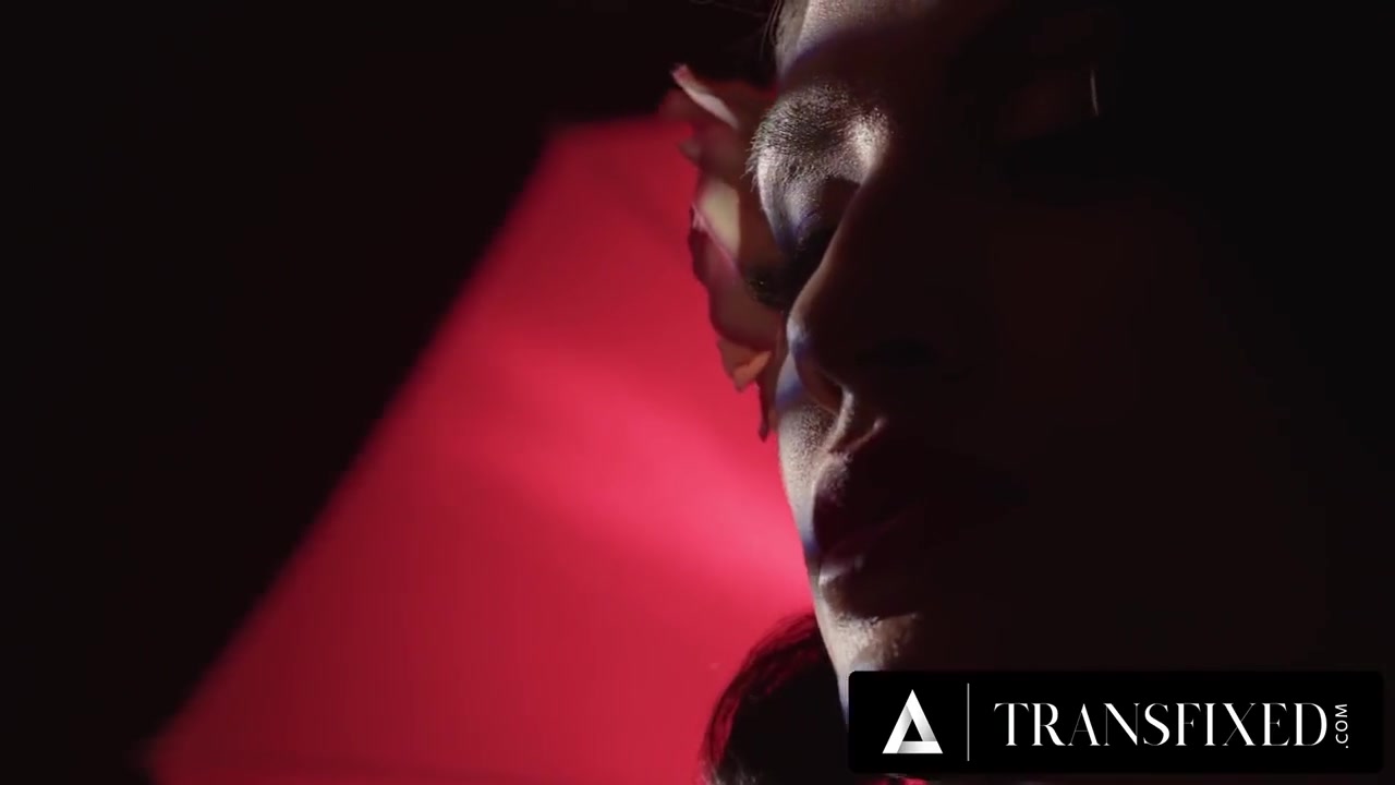 Model Rough Fucks With Zariah Aura