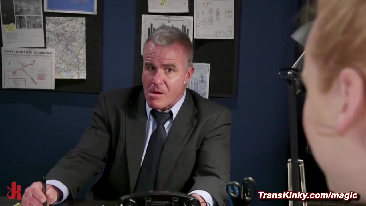 Shemale Intern Anal Fucks Old Boss In The Office