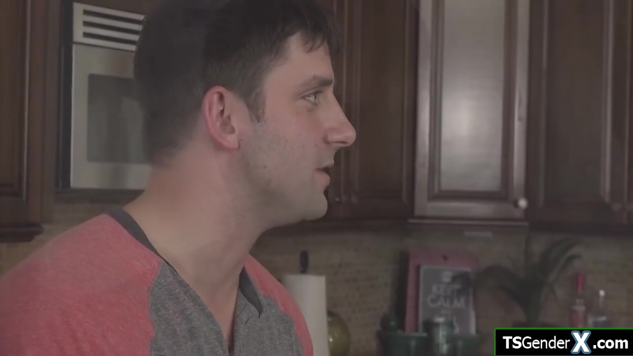 Aubrey Kate - Busty Shemale Stepsis Compares Dick With Stepbro