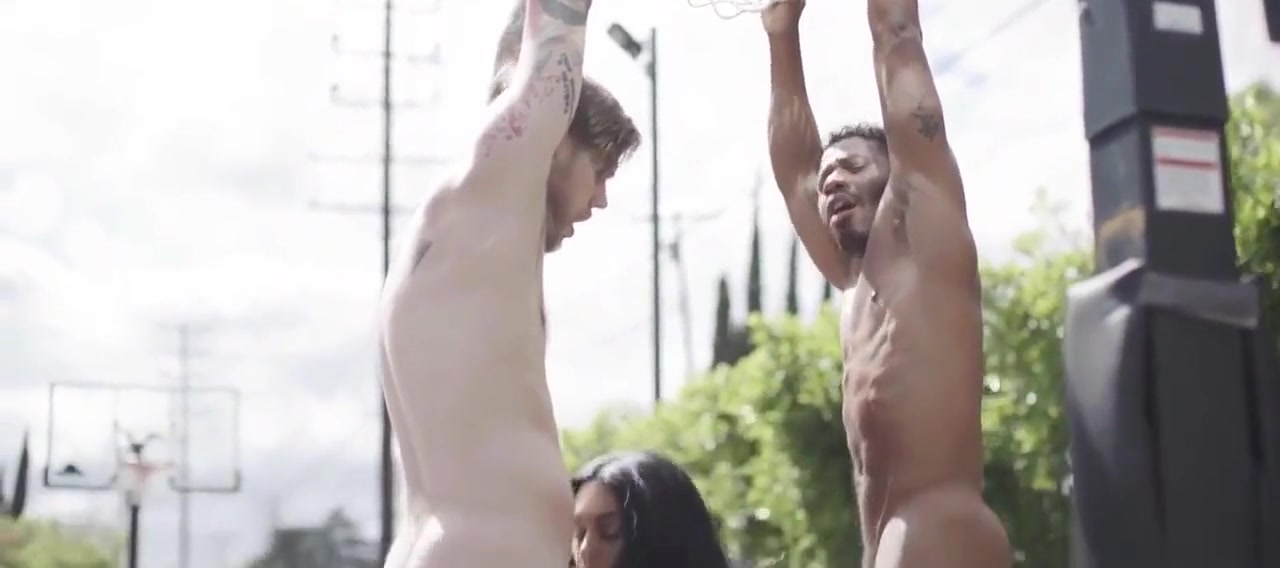 Steve Ricks And Eva Maxim In Threesome Foreplay On The B-ball Court 6 Min