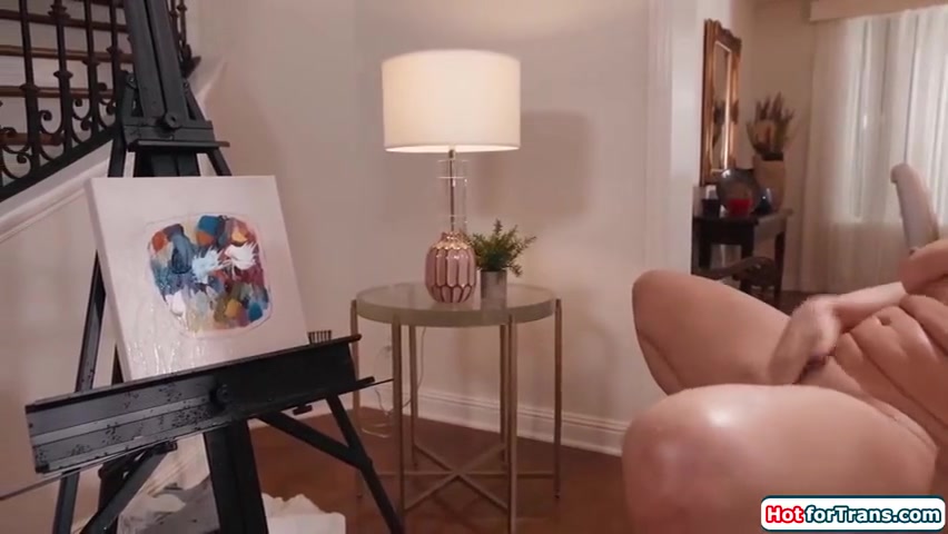 Tori Easton, Queenie Sateen And Big T - Who Knew Pussy Squirt Was All It Needed