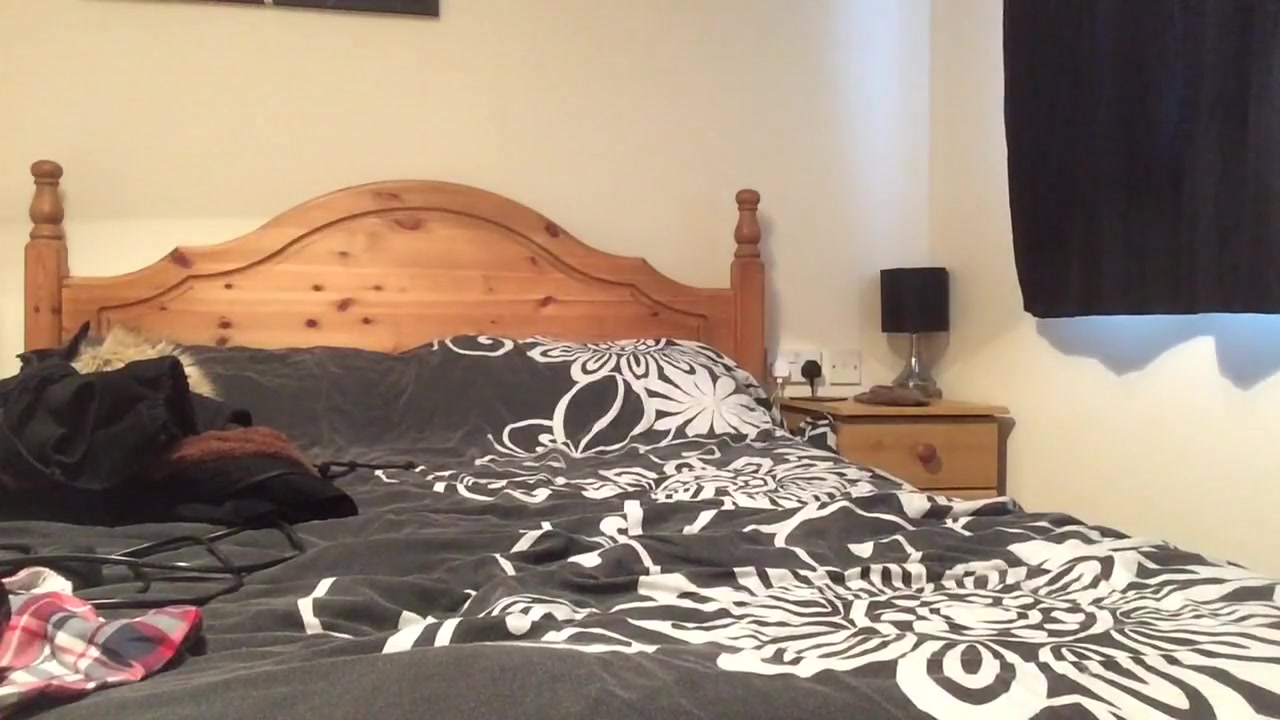 Tranny flashing on bed