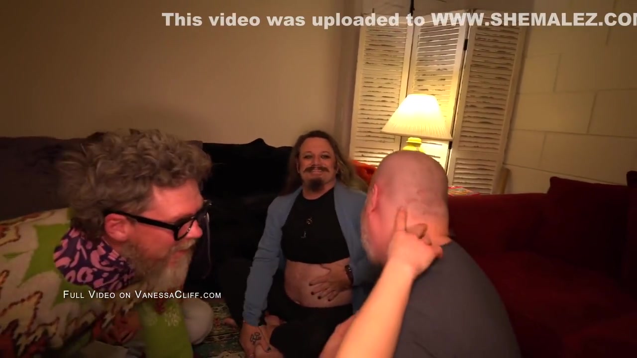 Trans And Queer Swinger Party: Face Fucking, Anal And Squirt Everywhere - Cliff Media - Vanessa Cliff