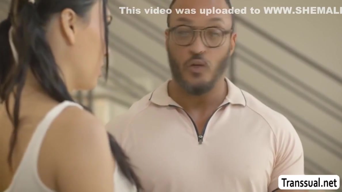 Horny Stepdad Barebacks His Spoiled Stepdaughter