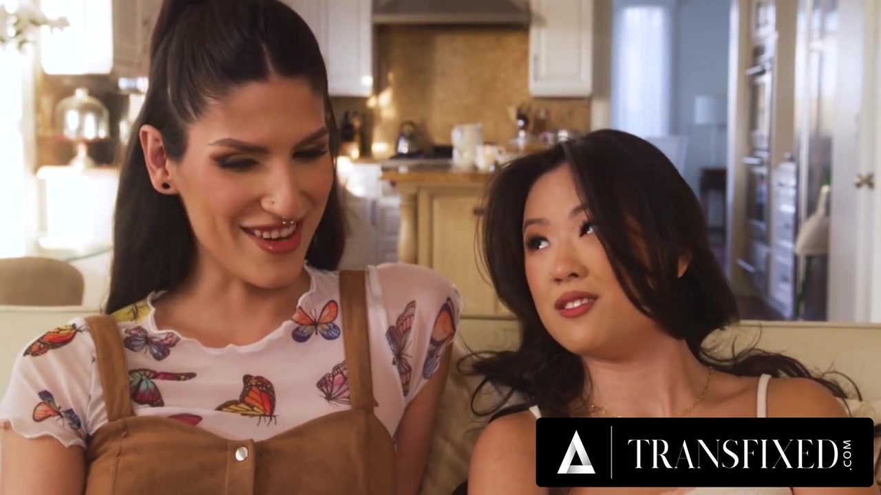 Zariah Aura And Louise Louellen In Pretty Petite Chus Truth Or Dare Turns Into Rough Pounding
