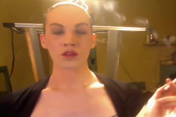 Smoking fetish fucking
