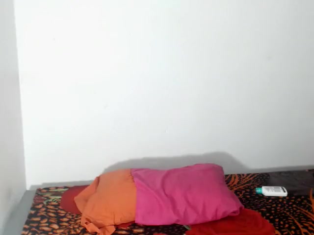 Latina cam