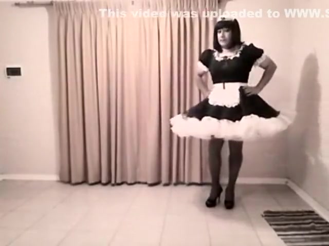 Sissy French Maid