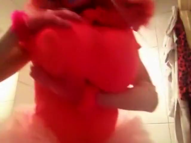 Pinky dance