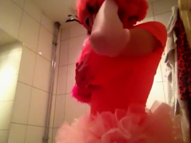 Pinky dance