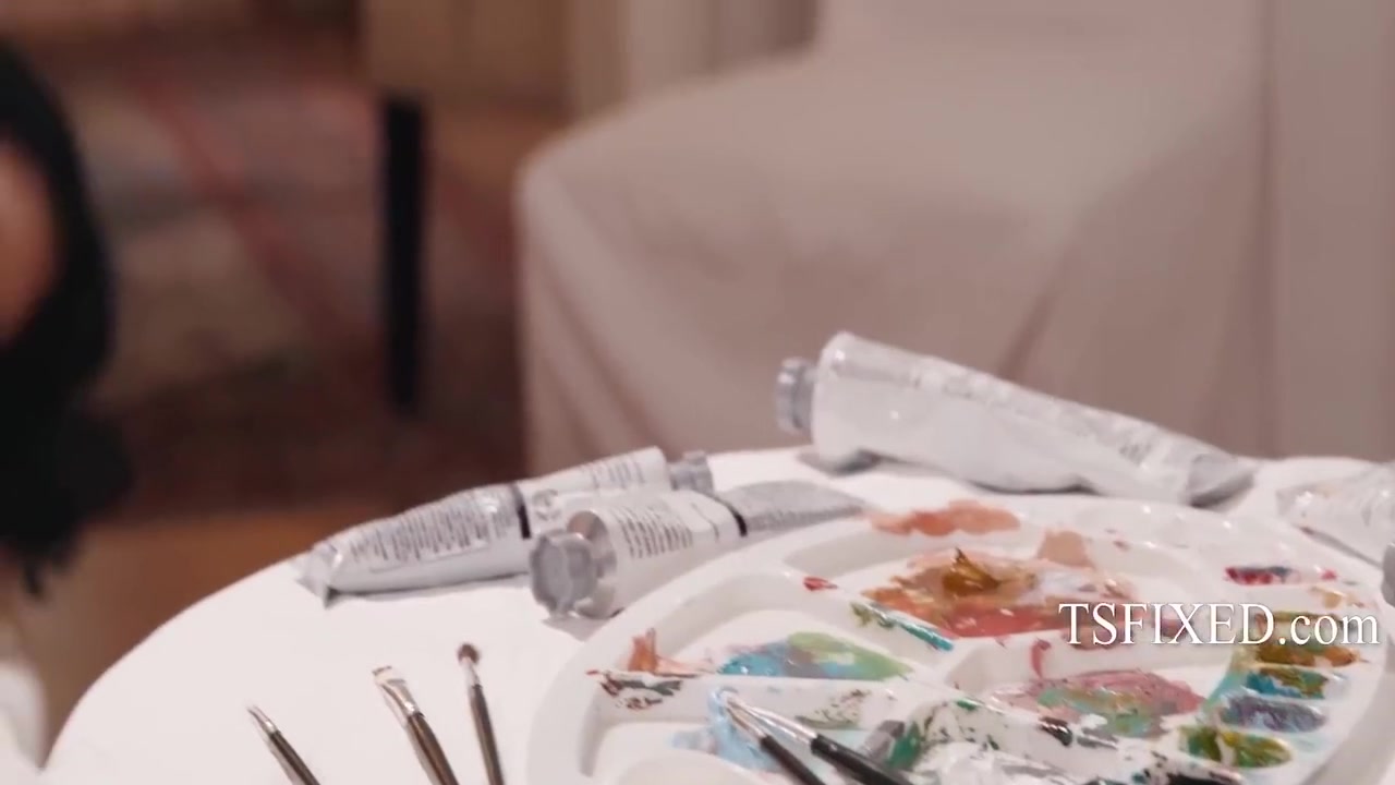On Art Piece Sell Better Than Painted Ones 6 Min - Queenie Sateen And Tori Easton