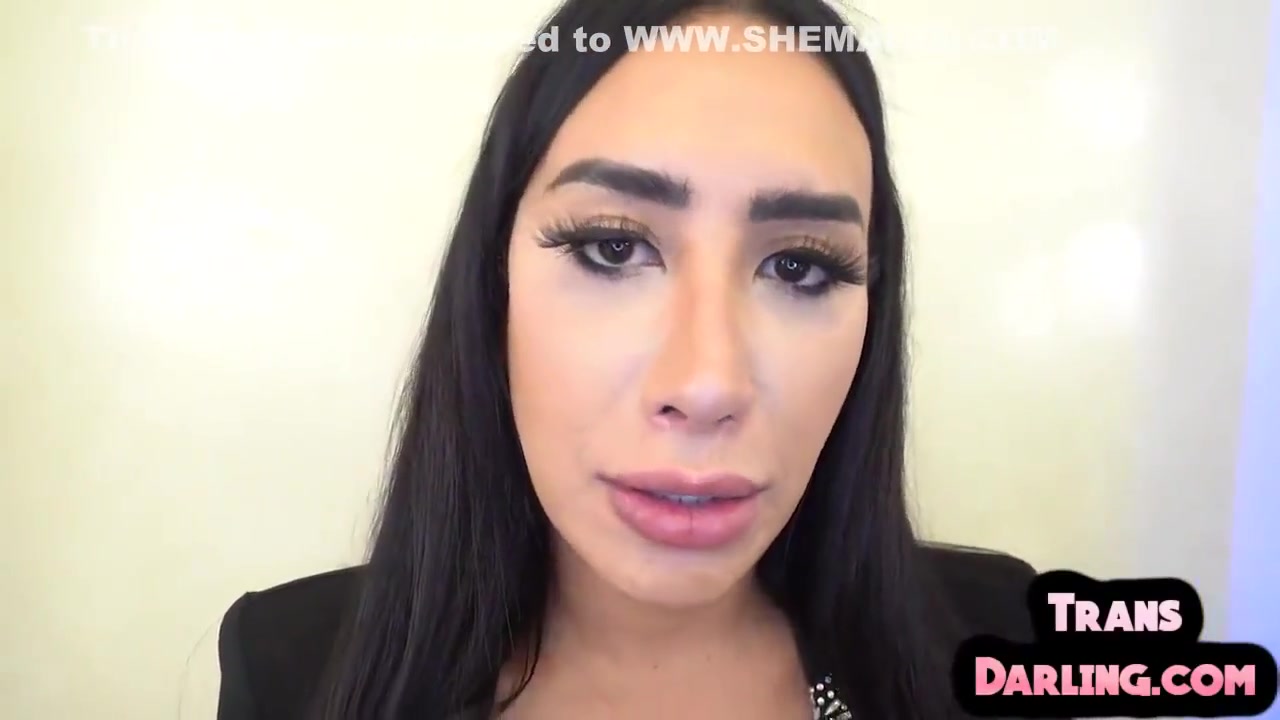 Busty Latin Ts Milf With Big Ass And Boobs Ir