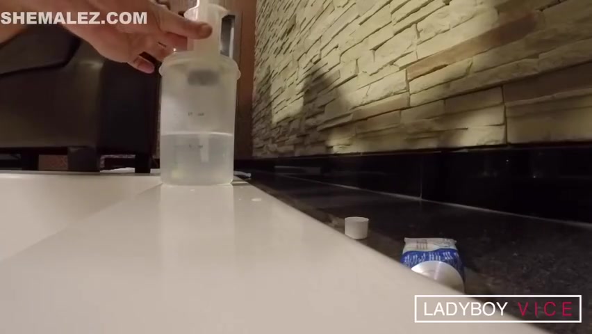 Donut5 - Squirting Enema And Cum In Mouth
