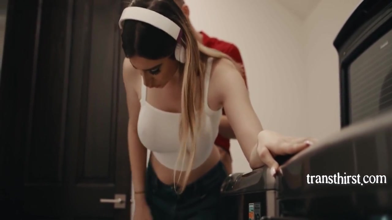 Trans Girl Penetrated While Bending Over To Do Laundry 8 Min - Nicole Sage, Johnny B And Ivory Mayhem