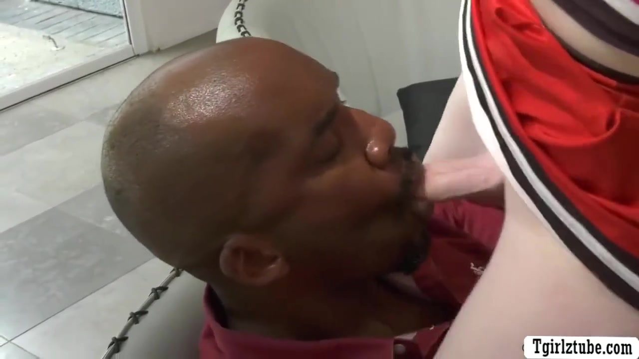 Ts Gets Analed First Before She Becomes