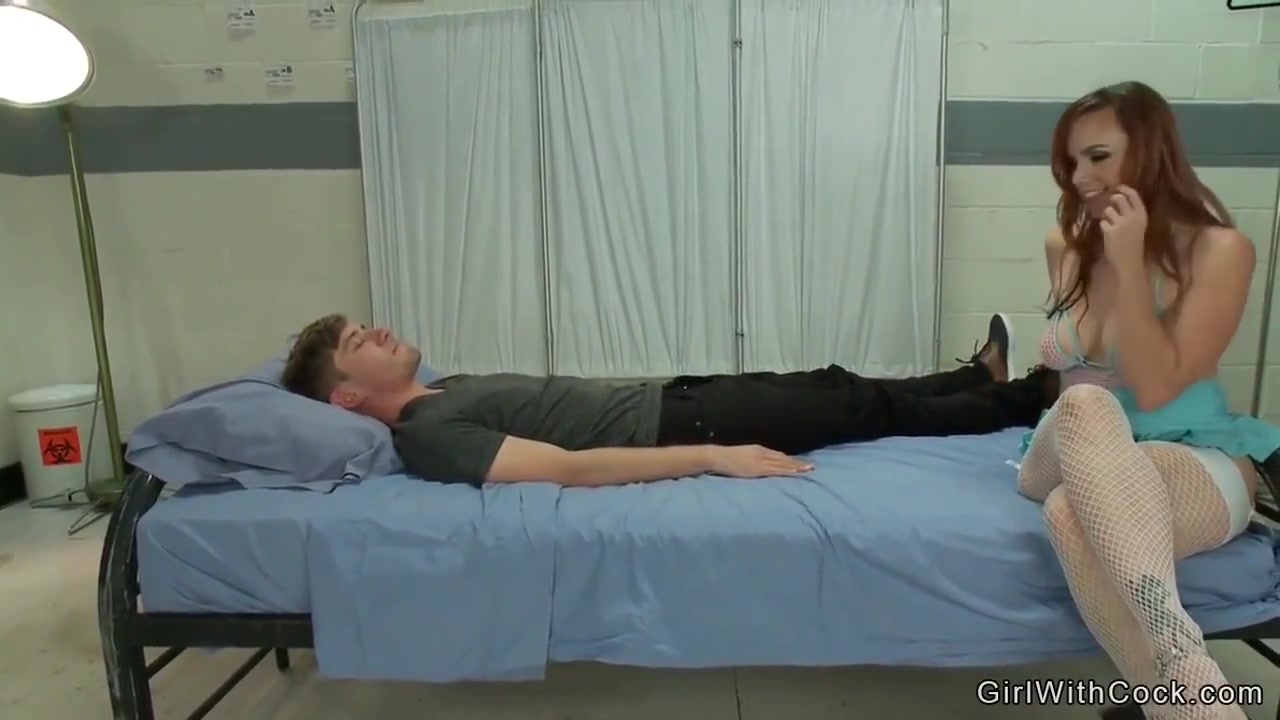 T Chick Doctor And Nurse Fuck Patient