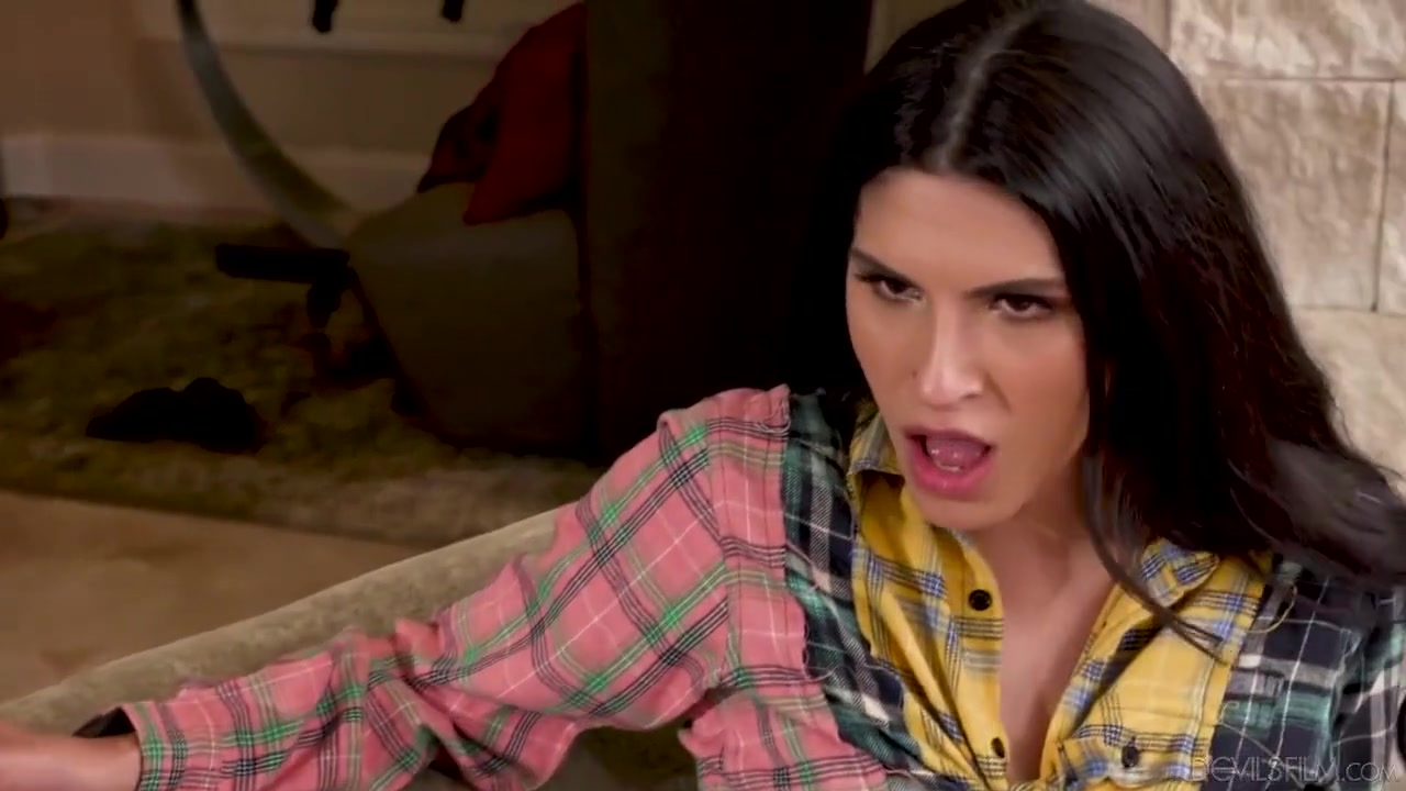 Zariah Aura - Trans Babysitter Taking Stepdad Dicking