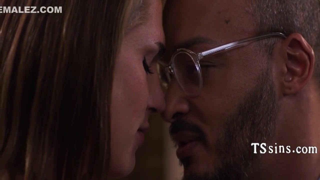 Rizz And Jizz Male On (trans And Male) 8 Min With Kalli Grace And Dillon Diaz