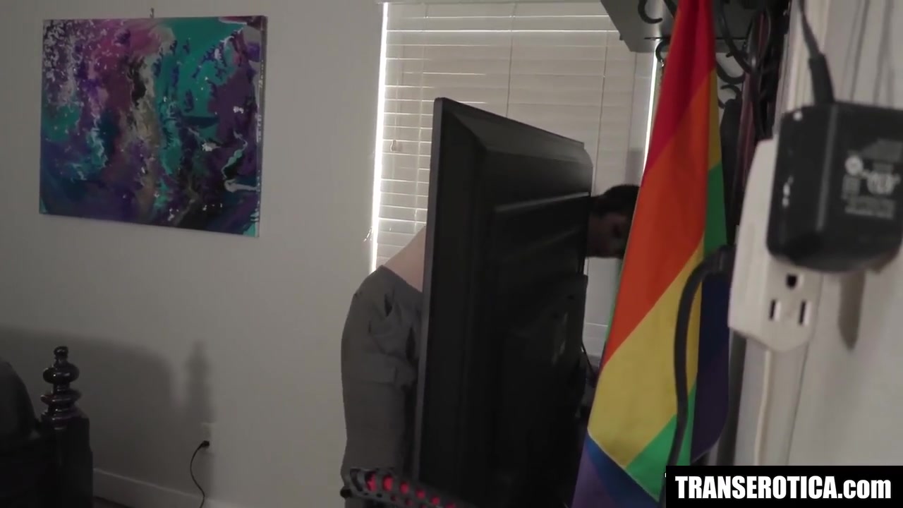 Trans Strap On Fucked By - Sinn Sage And Autumn Rain