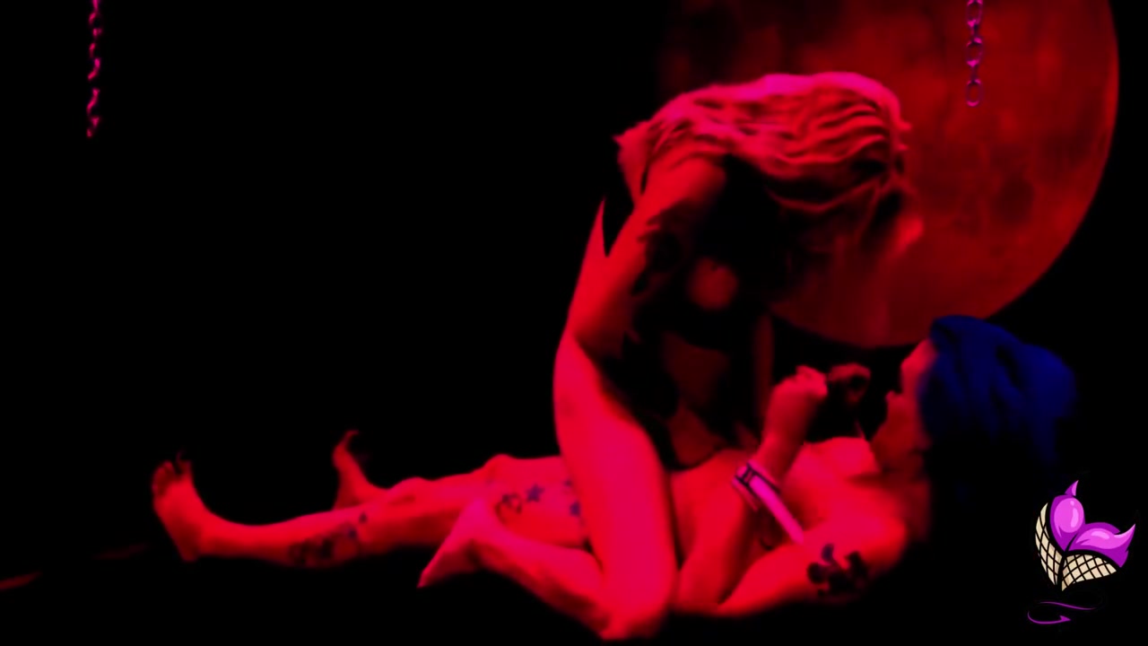 Cyanide Mistress Of Darkness In Bdsm Vamp Metal Sex House Of Whorrors (preview) 11 Min