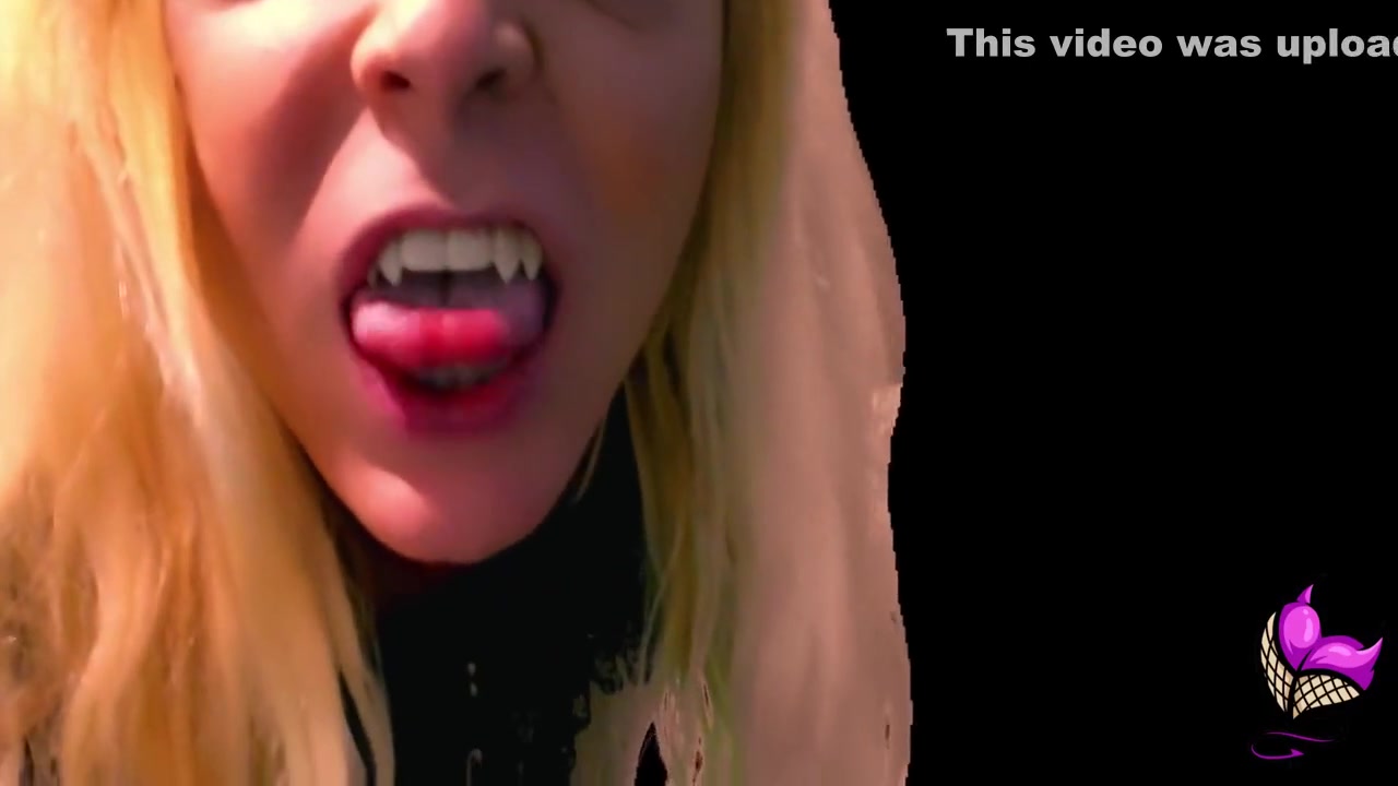 Cyanide Mistress Of Darkness In Bdsm Vamp Metal Sex House Of Whorrors (preview) 11 Min